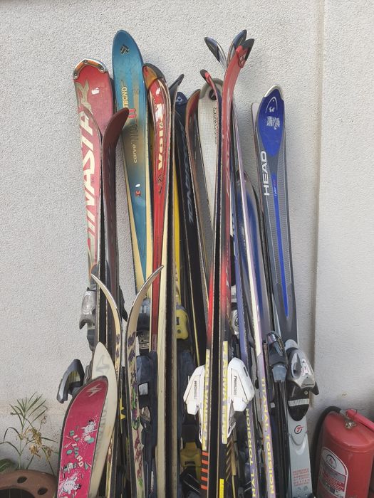 Vand Ski-uri TOATE / LOT