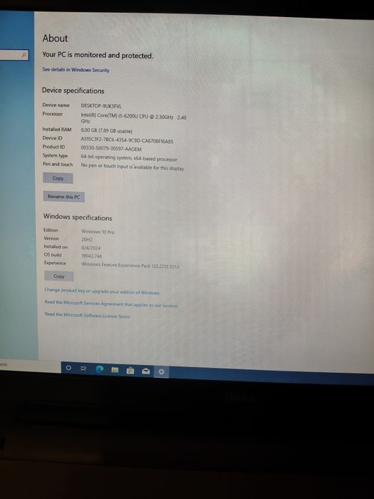 Dell Inspiron 17"  Proc i5 gen 6th RAM 8gb SSD 240gb bateria tine