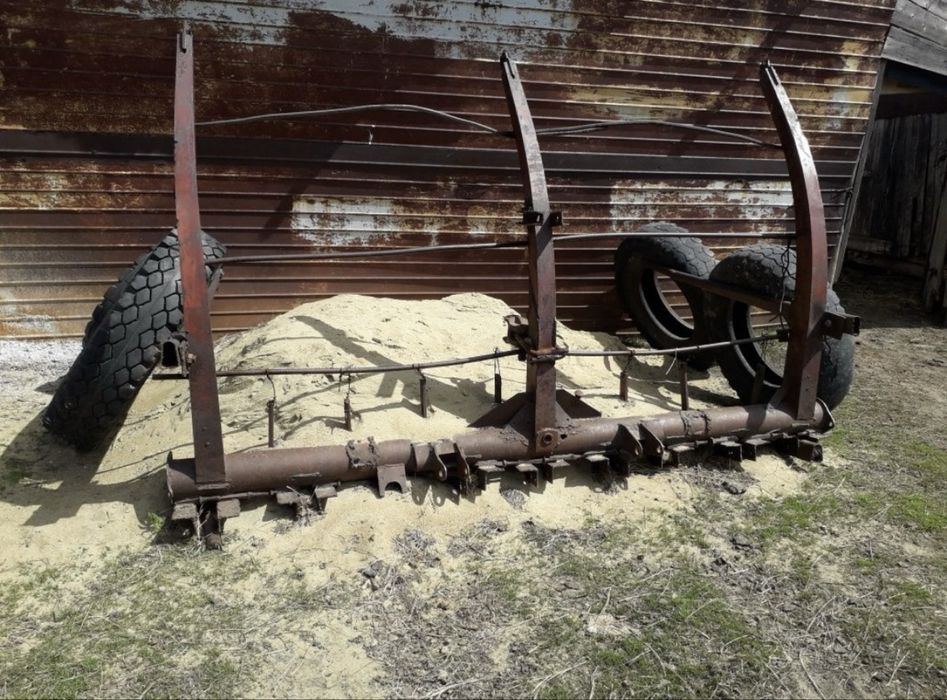 Продам 2 трактора МТЗ 80 82