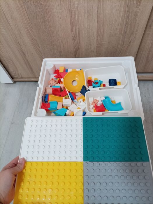 Маса с конструктор