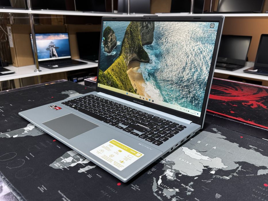 Ноутбук Asus VivoBook 15 Ryzen 5-7520U/16GB/SSD512GB