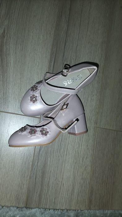 Pantofi fetita nr 27