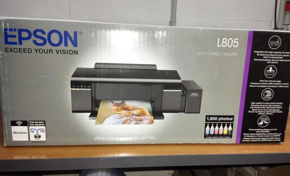 Продаётся принтер   Epson L 805 почти новый