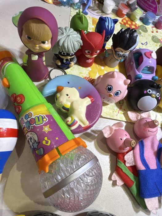 Игрушки малышу развивающие