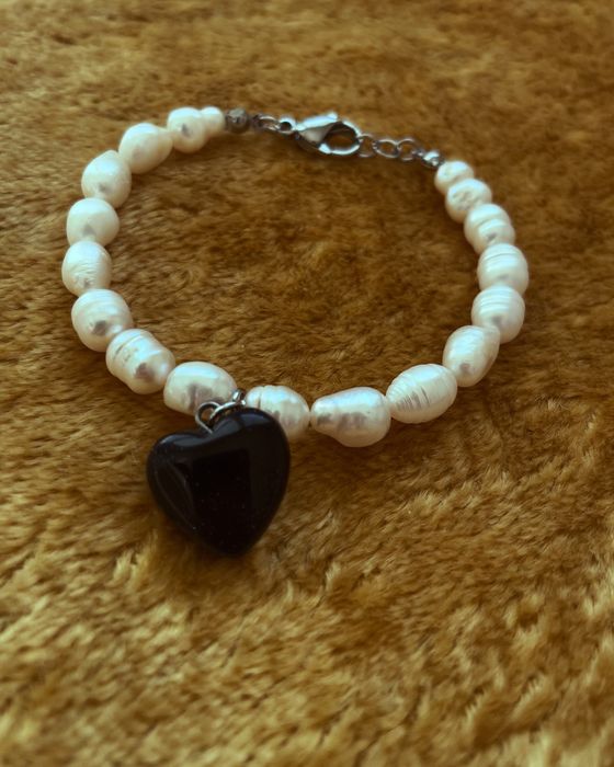 Гривни от  естествени Минерали