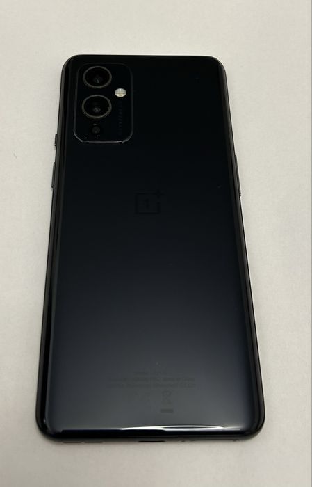 Telefon OnePlus 9