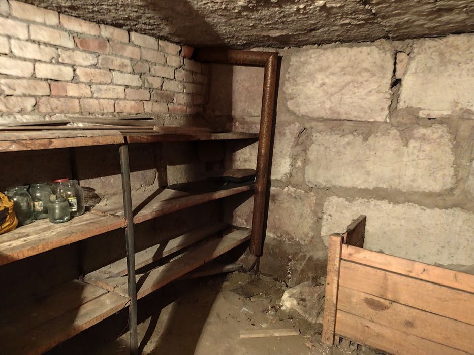 Продам гараж 9 гаражный кооператив