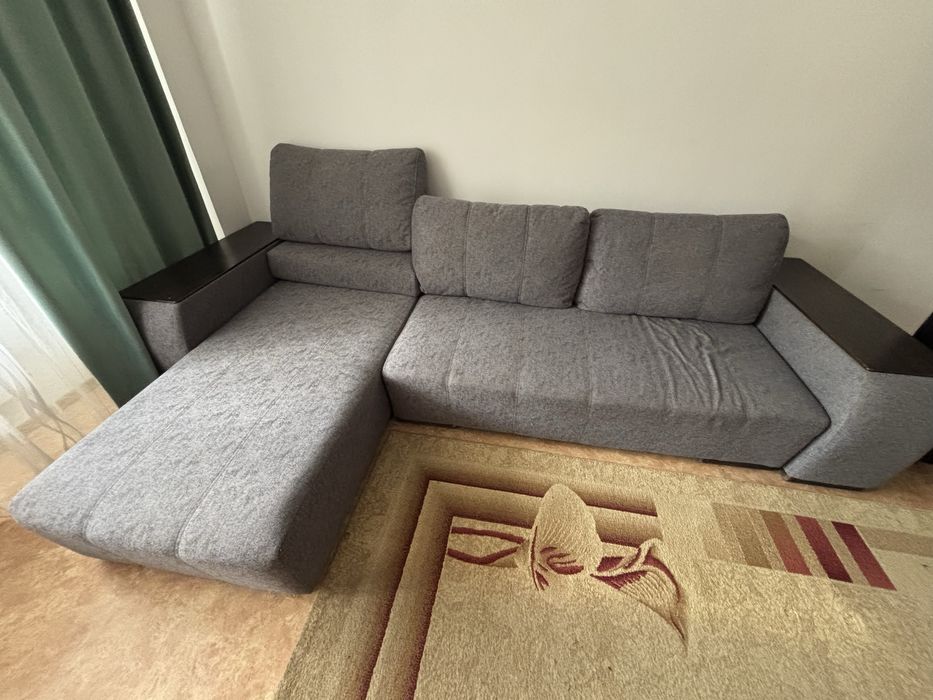 Диван продам! Срочно.