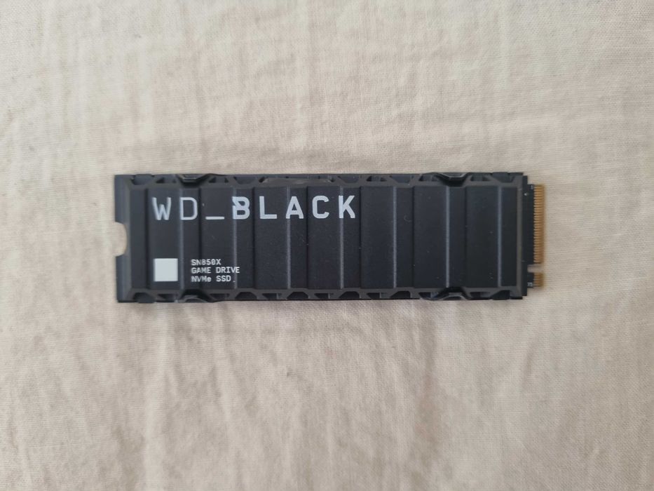 SSD WD Black SN850X, 2TB, PCIe Gen4 x4, NVMe, с радиатор