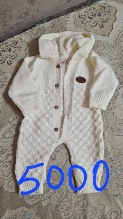 Продам детские вещи