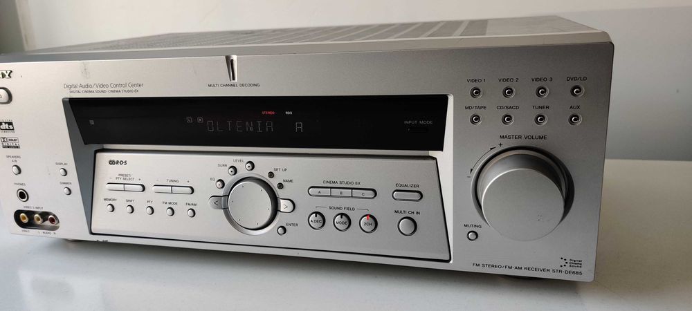 Sony STR DE 685 amplificator 5,1 si stereo sunet bun
