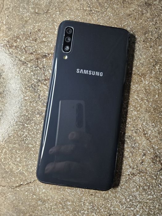 Samsung A 70 6/128 GB__