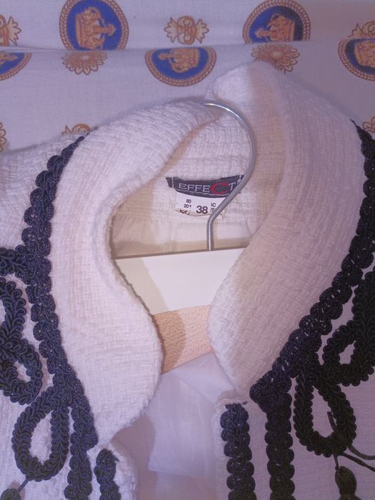 Rochie alba dama, cununie civila,ocazie, compleu  fusta și sacou