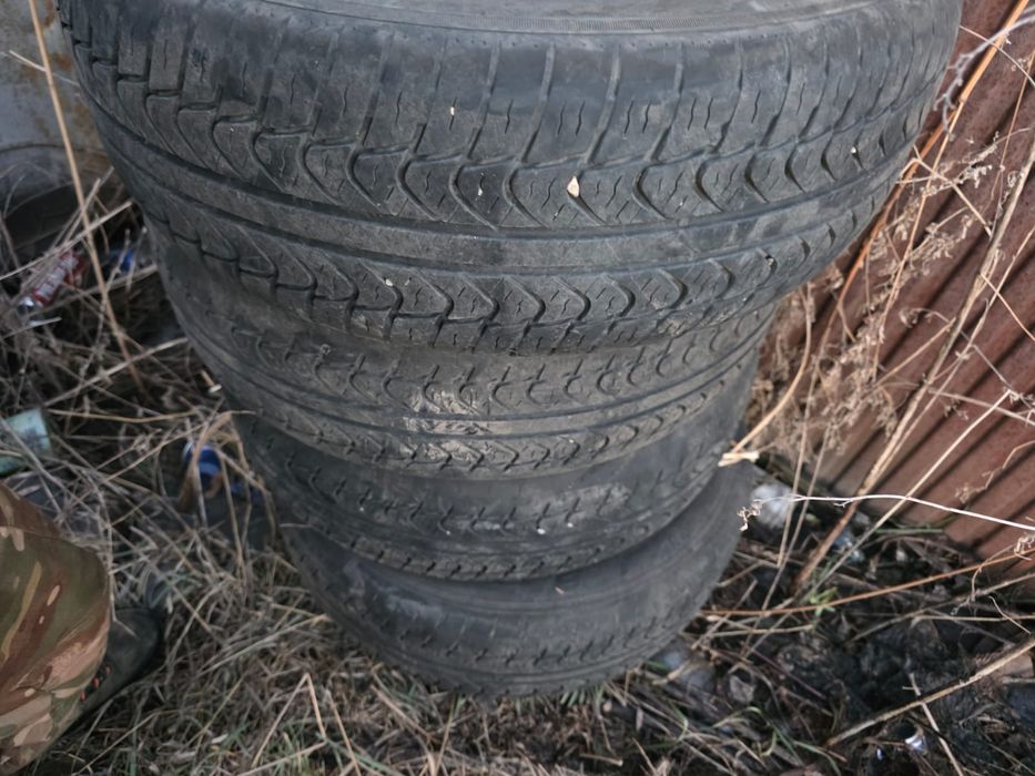 Продам шины летние