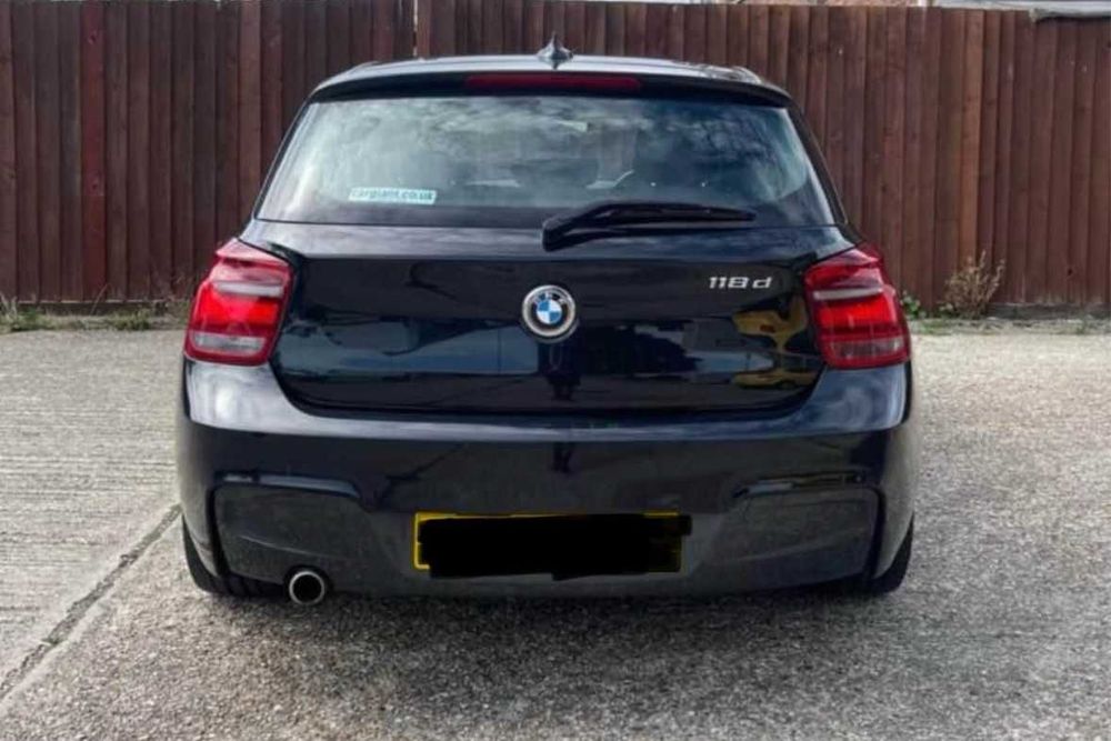 Dezmembrez piese BMW Seria 1 F20 M Pachet