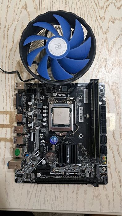 Материнская плата