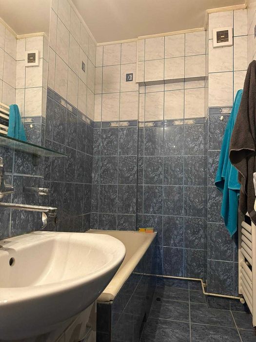Apartament unic cu 3 balcoane – Ultra-central, Bld. Carol I