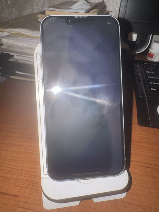 Iphone 14 (разьем для зарядки не контачит)