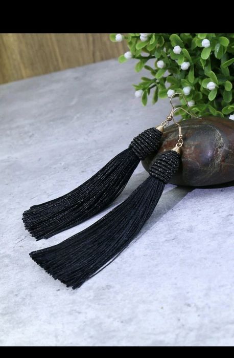 Различни обици за поводи