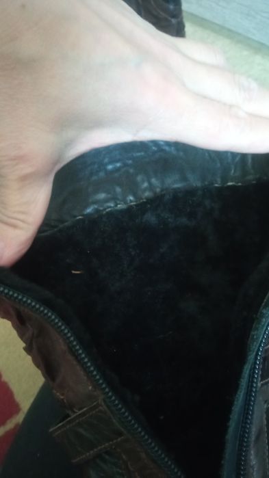 Продам зимние казаки