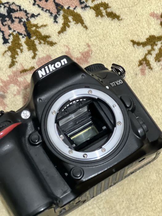 Nikon d7100 Videokamera obyektivi bilan birga