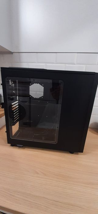 Компютърна кутия Antec 1100