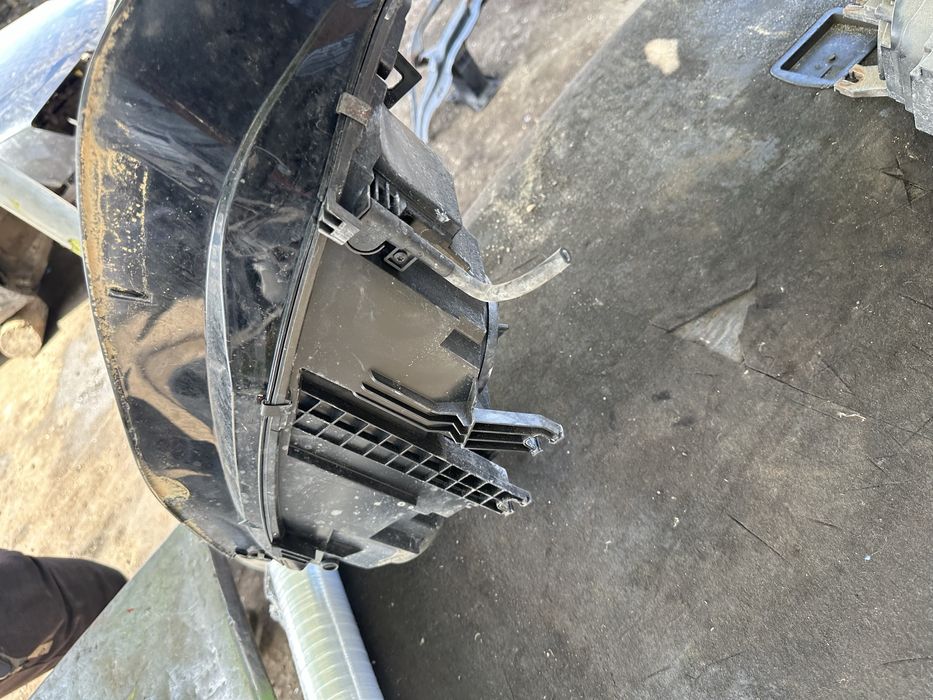 Фарове фар Audi A4 b8.5 Ауди А4 Фейслифт обикновен 8k0941004 8k0941005