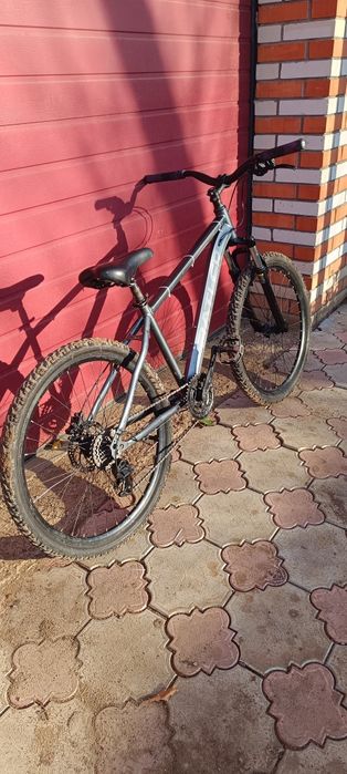 Продаётся велик на 26 за 45 отдам