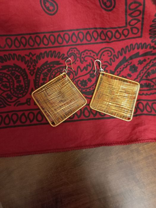 Продам бюжутерию разную