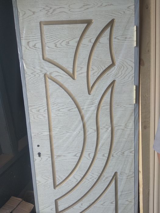 Xaytek eshiklar olami