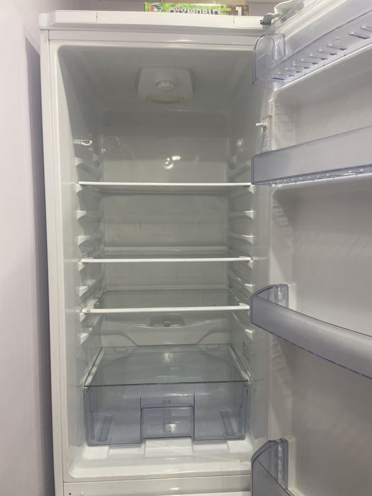 На запчасти холодильник