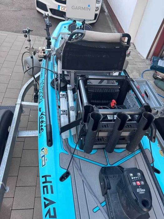 Каяк Hobie Mirage Lynx / Garmin LiveScope / Garmin ECHOMAP Ultra