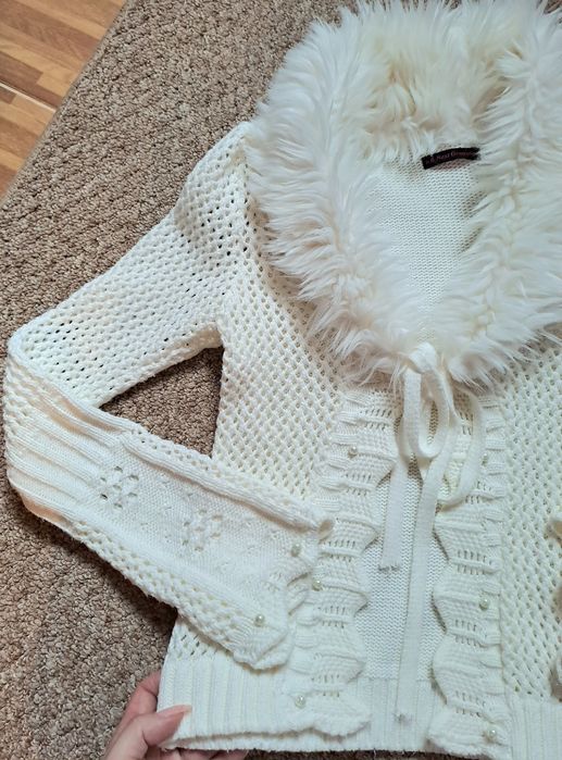 Cardigan alb cu blanita jerseu fete cu perlute