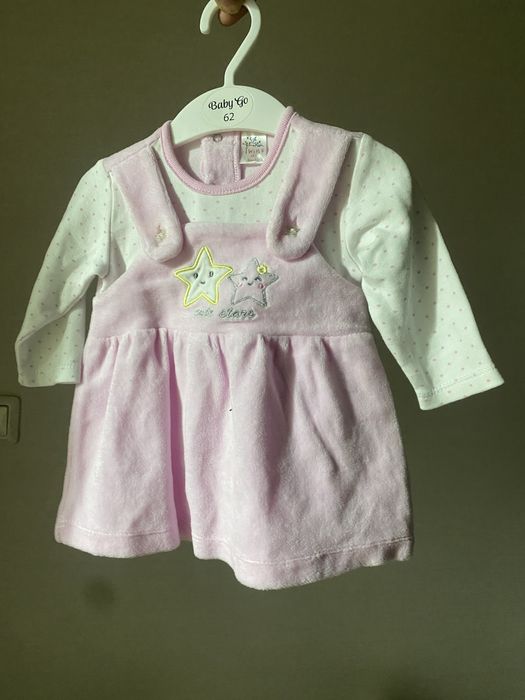 Отдам даром детские вещи +0 до полугода примерно