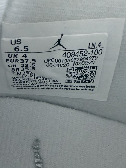Nike Air Jordan 4 37,5 noi new