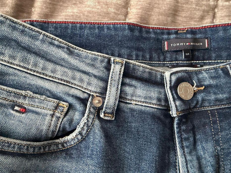 Tommy Hilfiger blue jeans 2 marimea 164
