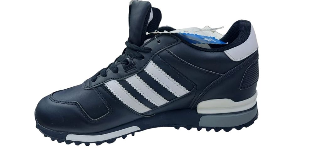 Кроссовки мужские Адидас