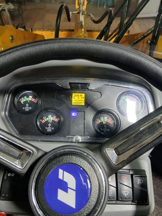 Продам новый погрузчик