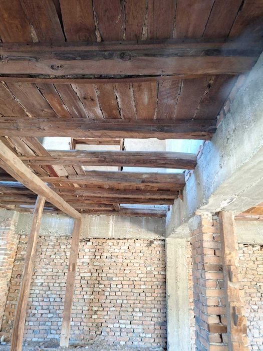 Продава се Промишлена сграда в с. Крупник, Област Благоевград - 2800 кв.м за 37 €/кв.м - Снимка #8