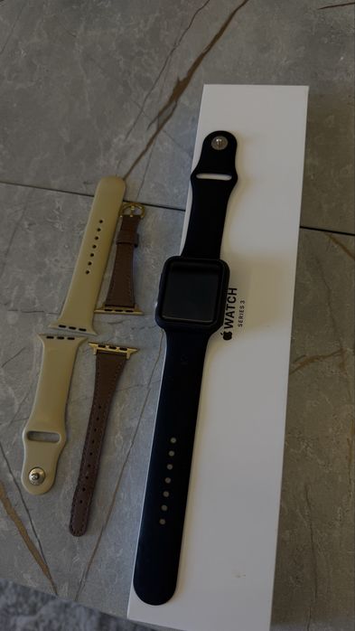 apple watch 3 продаю