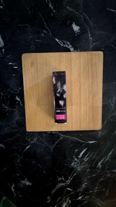 Parfum cu feromoni. Pentru atractia sexului opus