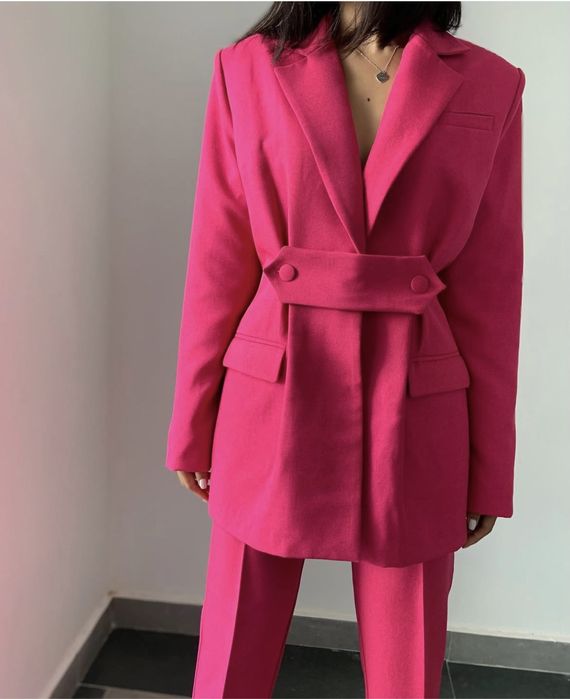 Продаю Костюм от by ova