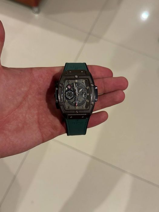 Часы наручные Hublot