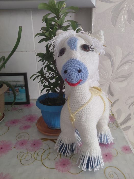 Игрушки детская лошадка