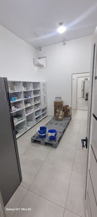 Tayyor apteka biznesi sotiladi – foydali joylashuv. Klinika 1-qavati.