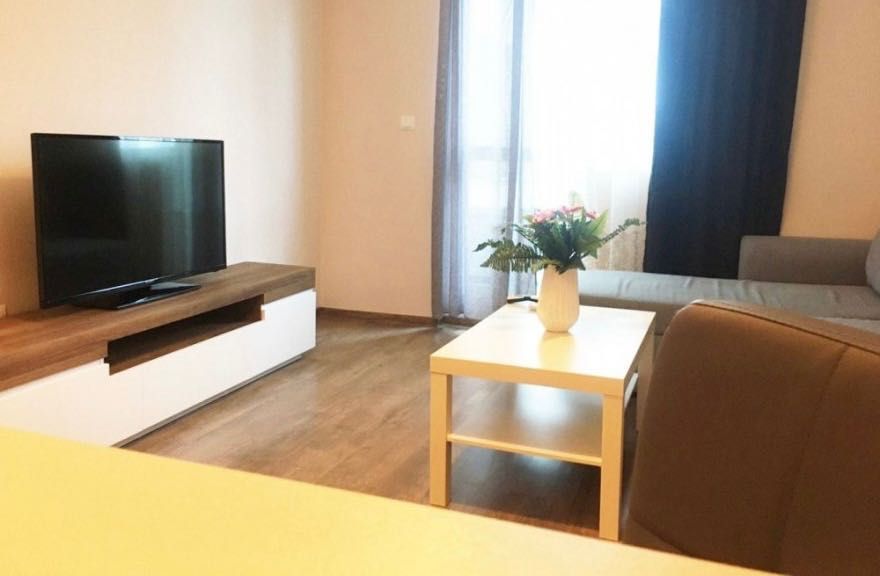 Дава се под наем Едностаен апартамент в София, Студентски град - 65 кв.м за 473.79 € - Снимка #2