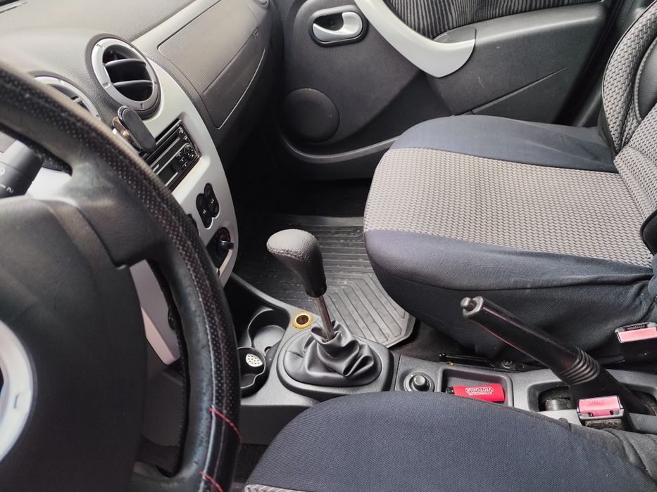 DACIA Logan 2008 — imagine 5