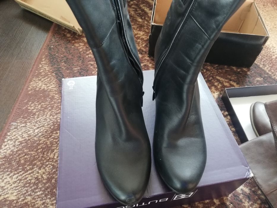 Продам сапоги женские