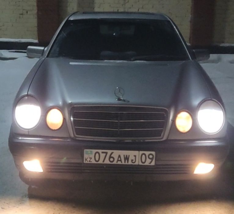 Продам Мерседес w210