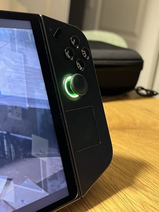 Lenovo Legion Go AMD Z1 Extreme (cititi descrierea)